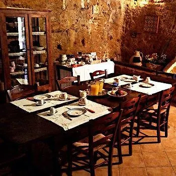 Corte Dei Greci Bed & Breakfast 3*