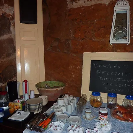 Corte Dei Greci Couette-café